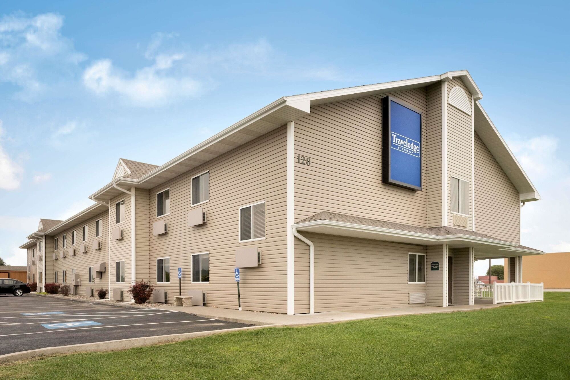 Travelodge By Wyndham 3*